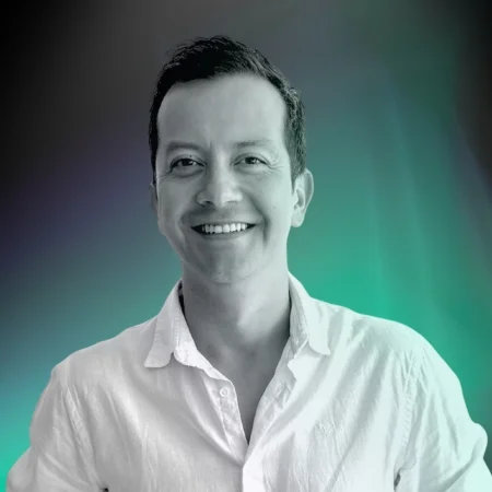 Equipo Magnifik_Marketing Director_3